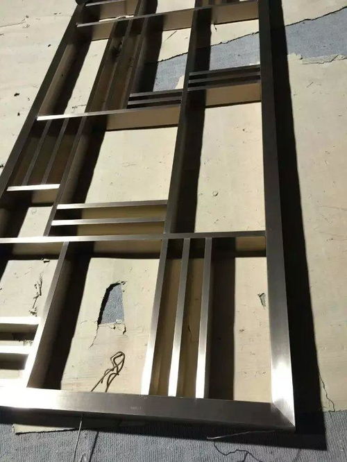 哈爾濱304不銹鋼門套激光鏤空工藝與鋼壓延加工的優(yōu)勢(shì)解析